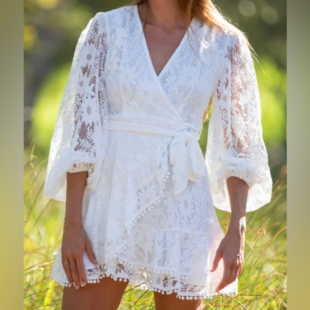 White lace wrap summer dress, NWT